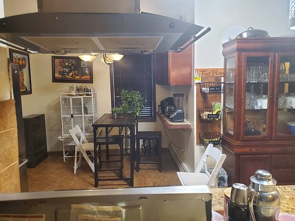 3rd image of 11 Landscape Ave