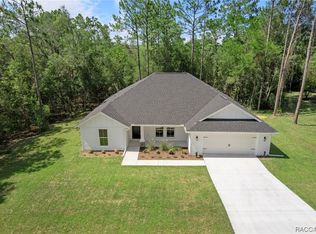 2763 E Newhaven St, Inverness, FL 34453