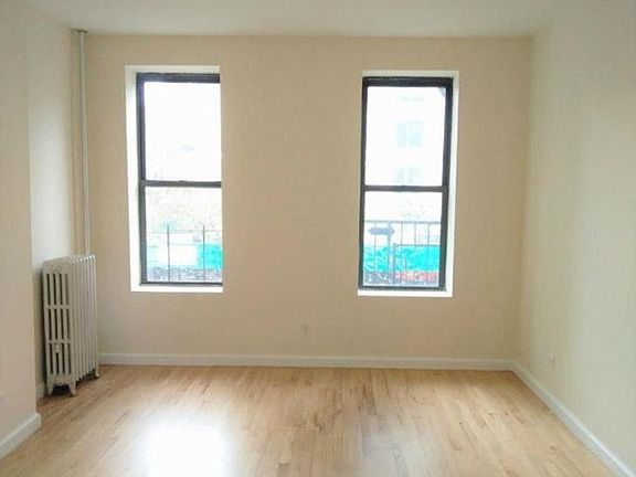 2nd image of 1631 2nd Ave APT 3S