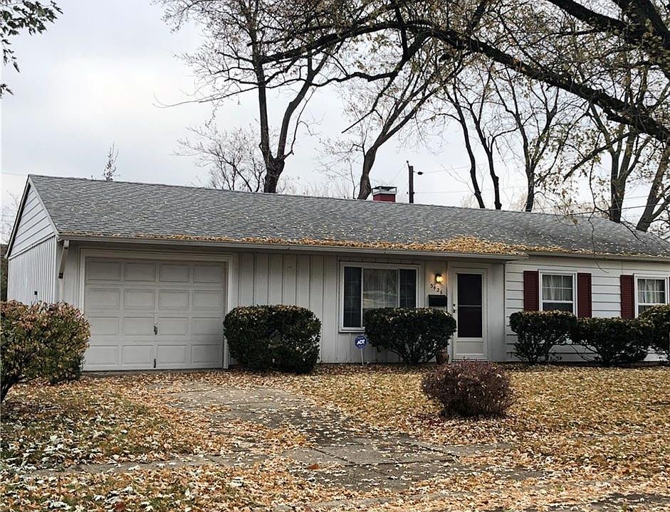 1st image of 3426 Wellington Ave