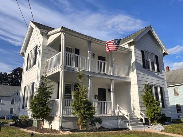 54 Chestnut Street, Bristol, CT 06010