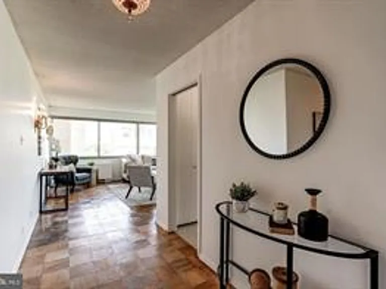 5500 Friendship Blvd #1708N — Photo 21