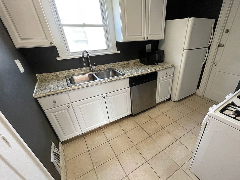 1st image of 1280 E 169th St #1280