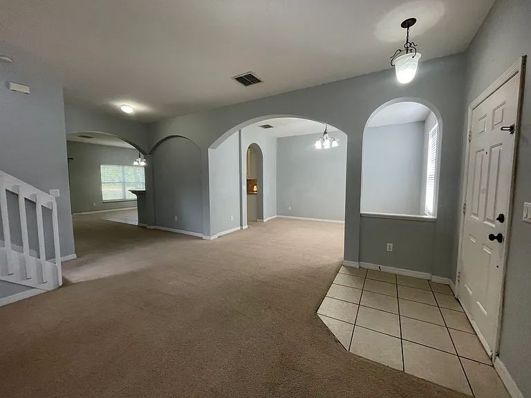 9805 Portofino Dr — Photo 8