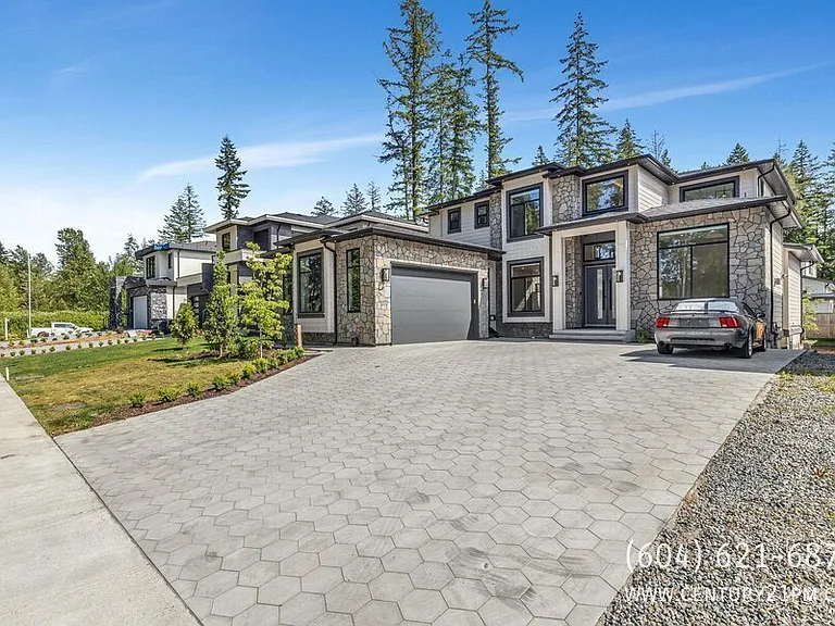 20264 27a Ave #UPPER — Photo 3