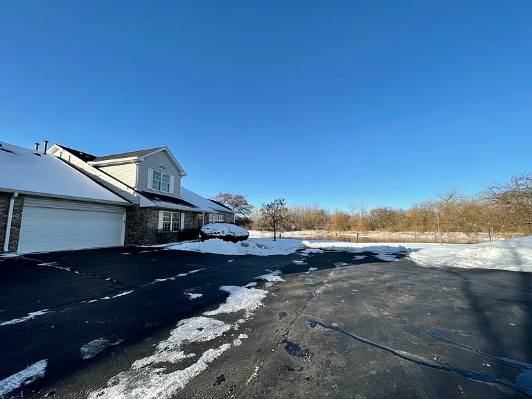 13841 Cambridge Cir — Photo 3