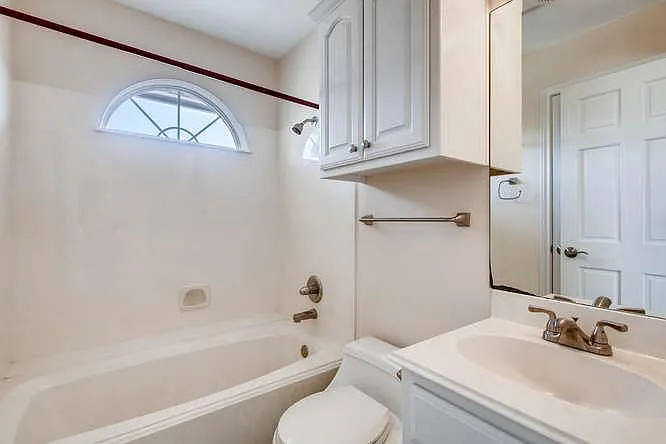400 Canyon Rim Dr — Photo 23