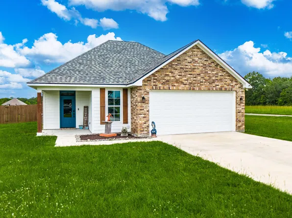 106 Dyldrine Dr, Opelousas, LA 70570