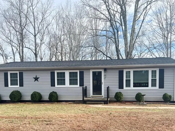 1047 Dudley Rd, Halifax, VA 24558