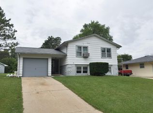 3411 Jacqueline Dr, Rockford, IL