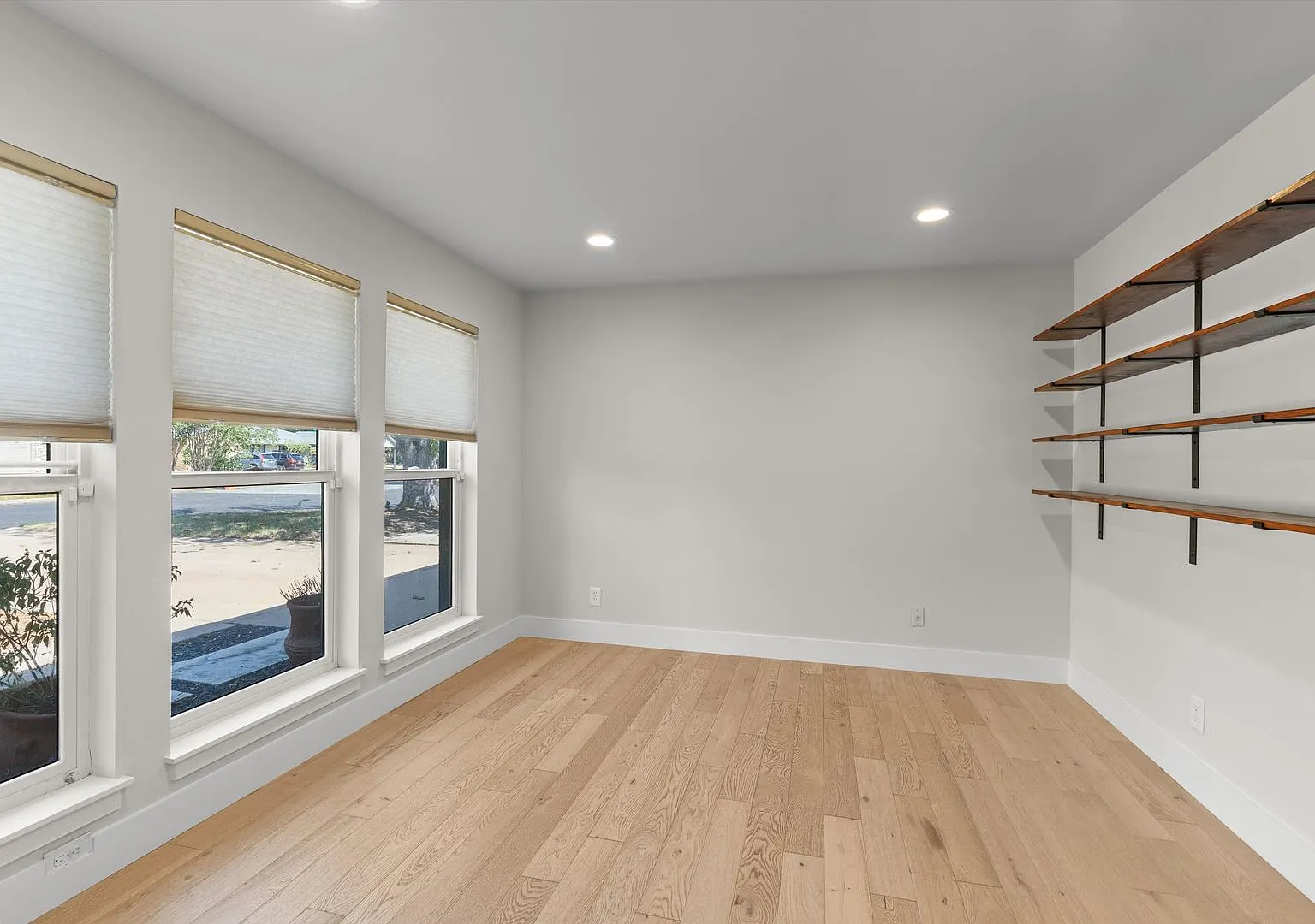 5405 Fairmont Cir, Austin, Texas 78745 — Photo 4