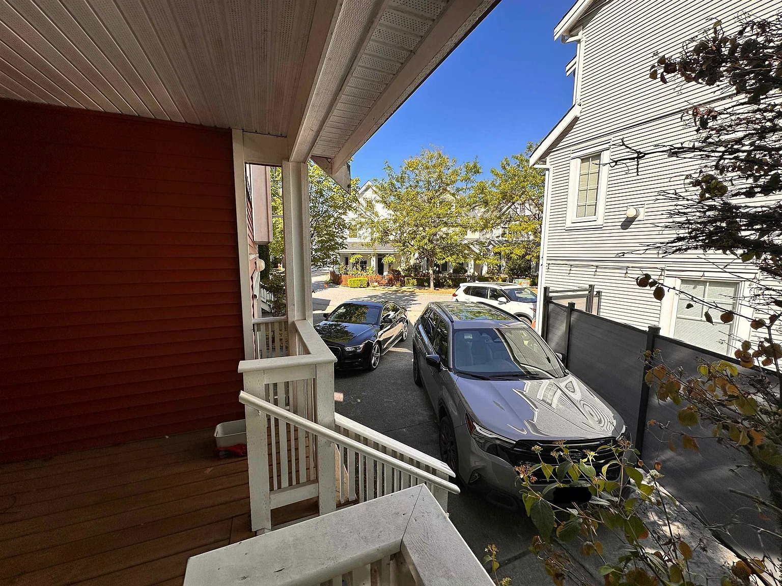 4 bed, 2380 sqft, $4,350 — Photo 4