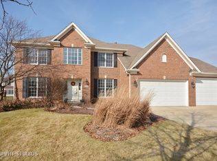 650 Kateland Way, South Elgin, IL 60177