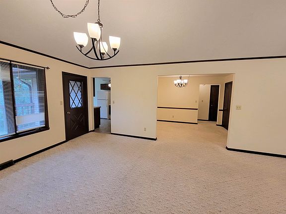5th image of 3820 Thyme Dr
