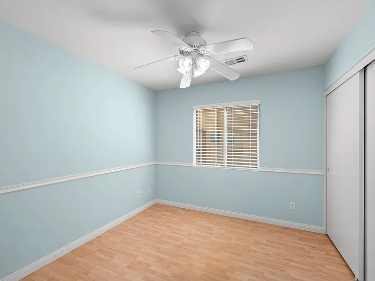 278 Brookview Ct — Photo 7