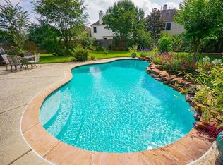 2911 Fountain Brook Ct, Pearland, TX 77584