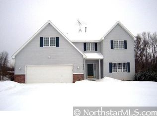 5410 Deerwood Dr, Cannon Falls, MN 55009