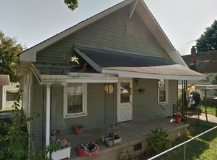 220 E Gray Ave, Mooresville, NC 28115