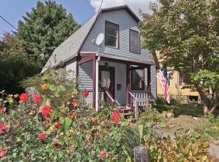 36 Mountain Ave, Cold Spring, NY 10516