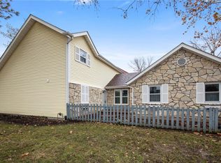 1574 Milbridge Dr, Chesterfield, MO 63017