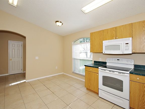 4th image of 1702 Snook Pl