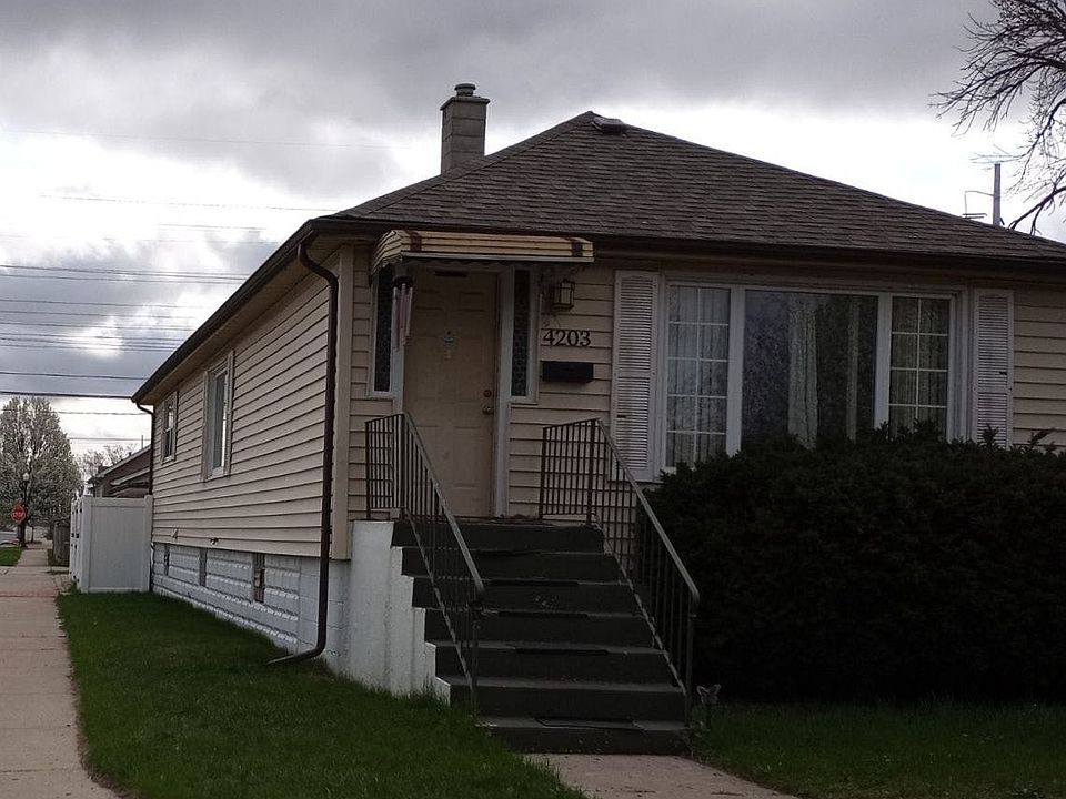 2nd image of 4203 Henry Ave
