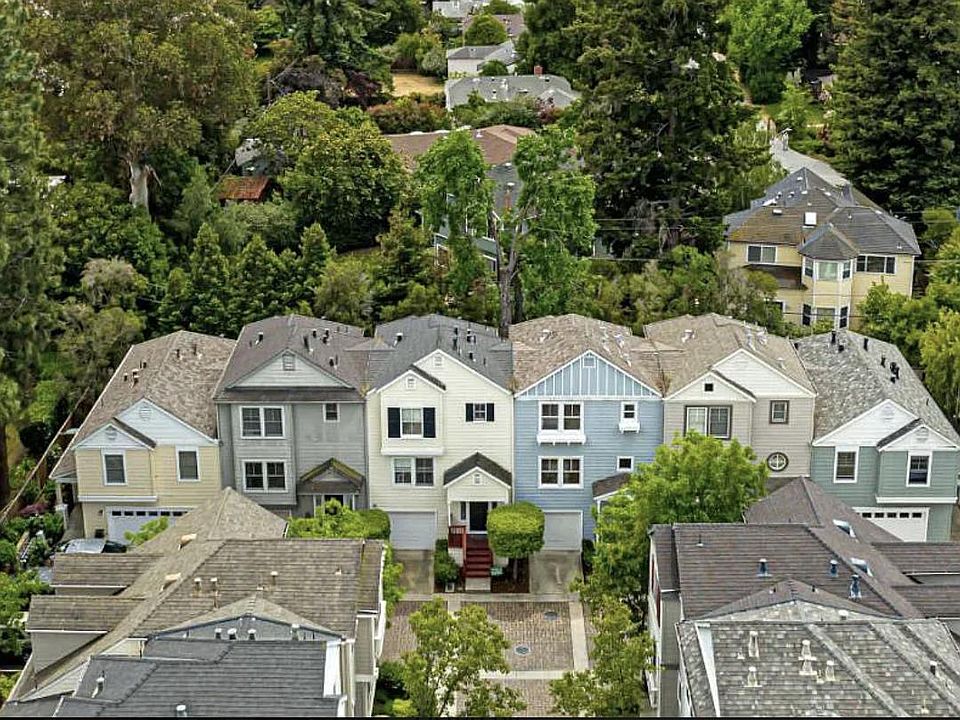 1st image of 562 Driscoll Pl