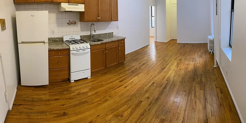 Rented by GreenVill Real Estate LLC | media 14