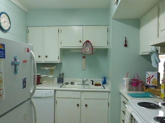 5th image of 4000 Gulf Terrace Dr Unit 147