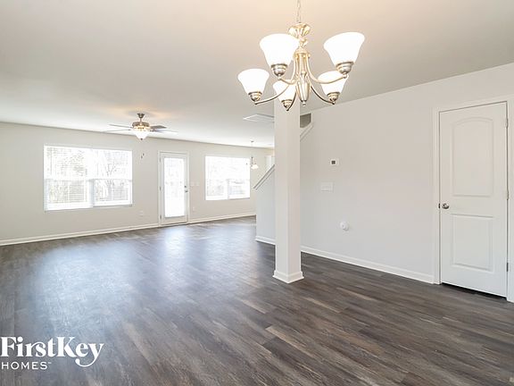 3rd image of 4713 Tuliptree Dr