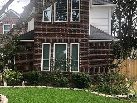 4th image of 18427 Flint Hill Dr