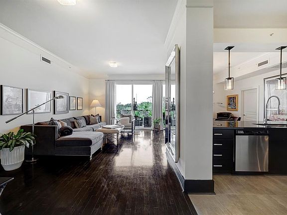 5th image of 3333 Allen Pkwy Unit 407