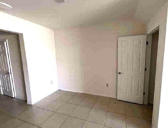 5th image of 15124 Wildflower Cir