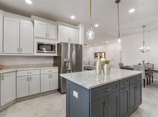 220 Grand Canyon Dr, White Rock, NM 87547