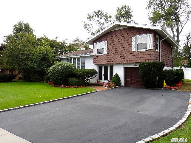 1st image of 75 Forsythia Ln