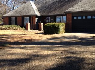 3412 T P White Dr, Jacksonville, AR 72076