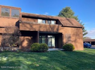 413 Orchard W, Dallas, PA 18612