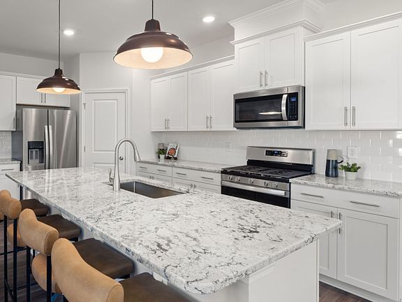 Kitchen with Large Island