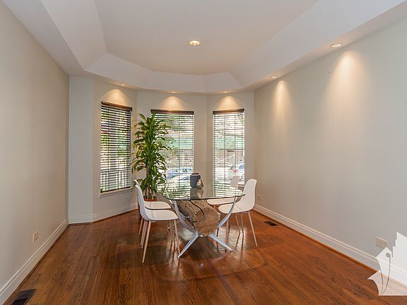 5th image of 1625 W Hollywood Ave #1