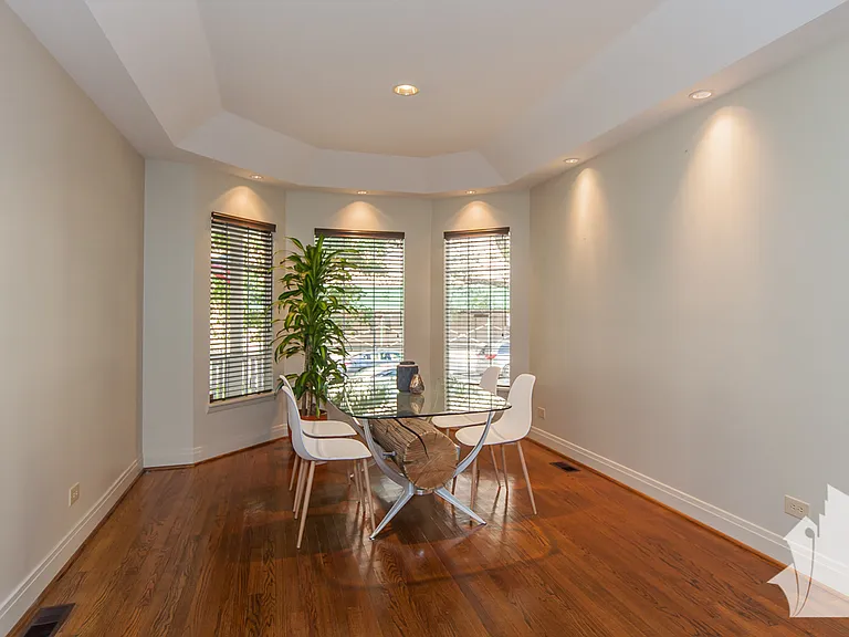 1625 W Hollywood Ave #1 — Photo 5