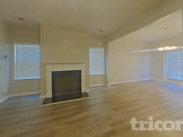 1630 Labonte Pkwy — Photo 2