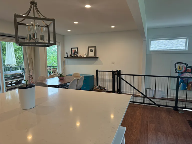 7409 York Ter — Photo 13