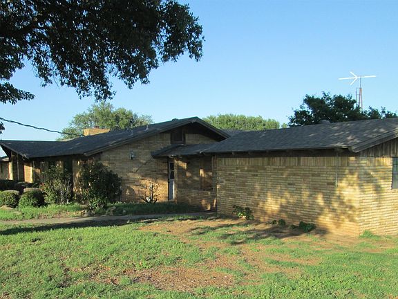 2nd image of 13534 N Highway 281
