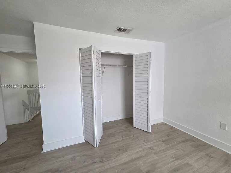 550 SW 115th Ave #405H — Photo 23