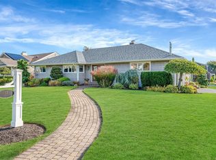 15 Dewey Ave, Amityville, NY 11701