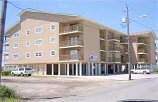 1st image of 111 Florida Ave APT 8