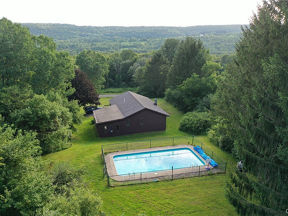 4th image of 6328 Stevens Rd
