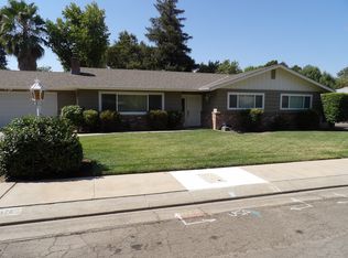 2070 Arden Ln, Merced, CA 95340