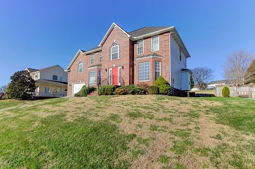 2nd image of 8835 Brookhaven Dr