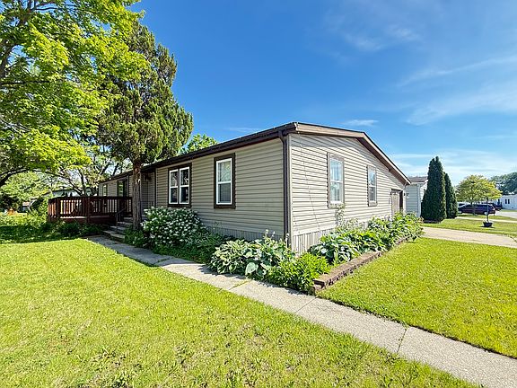 3rd image of 462 Huntsbridge Rd